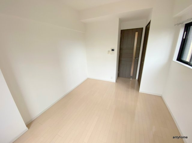 アドバンス新大阪6ビオラ　仲介手数料無料の居間・リビング