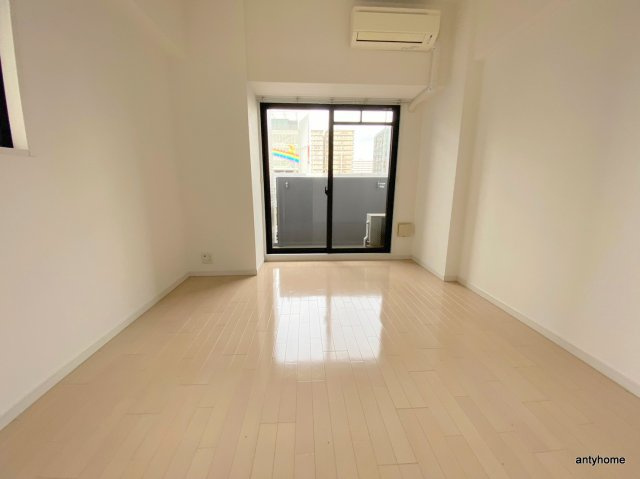 アドバンス新大阪6ビオラ　仲介手数料無料の居間・リビング