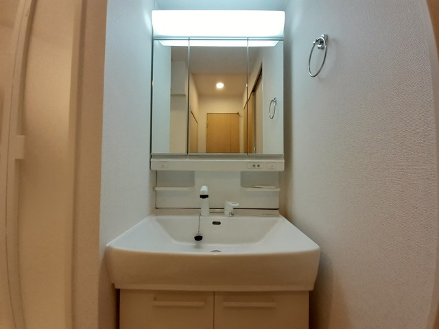 クラール　Ⅳの独立洗面台|洗面所