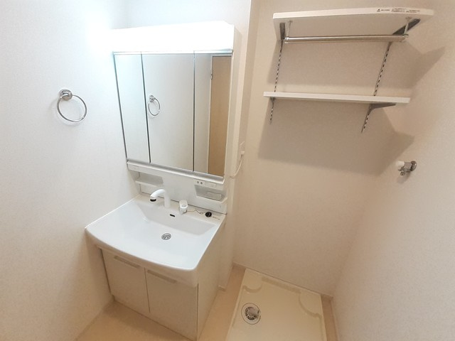 クラール　Ⅴの独立洗面台|洗面所