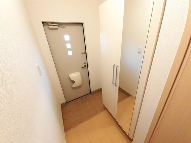 アイレジデンス　Ⅰ番館の玄関|玄関