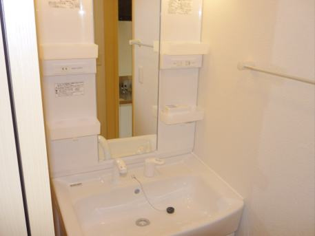 カーサ・ラフレシールＡの独立洗面台|洗面所