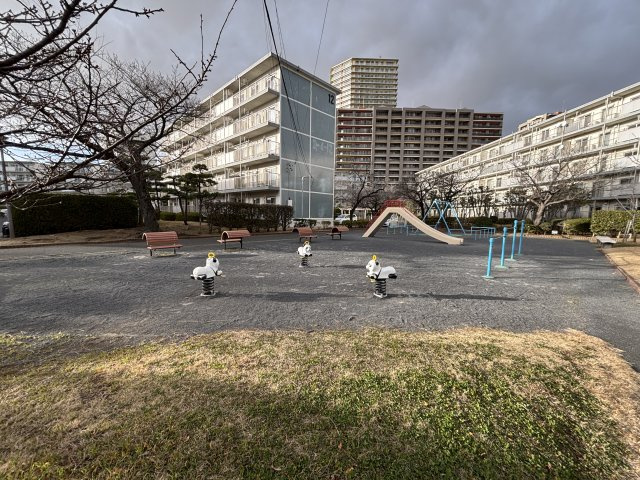 敷地内遊び場です