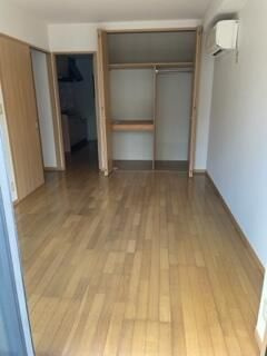 エルムⅡの居間・リビング