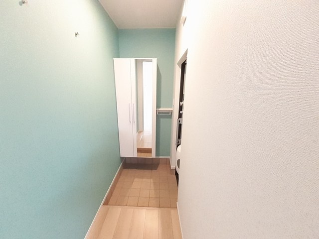 ラ・リーバンベルＢの玄関|玄関