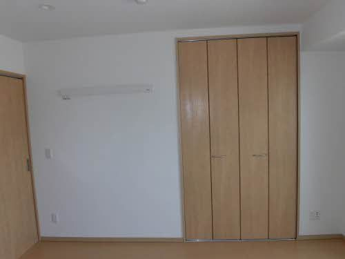 プレミア ステーション 西口