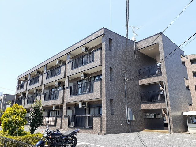 ポートサーパスの外観