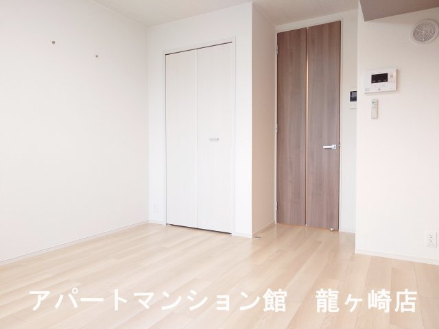 ヒカルサ土浦滝田の寝室