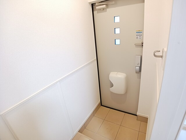 スロノスの玄関|玄関