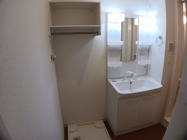 ブリーゼの独立洗面台|洗面所