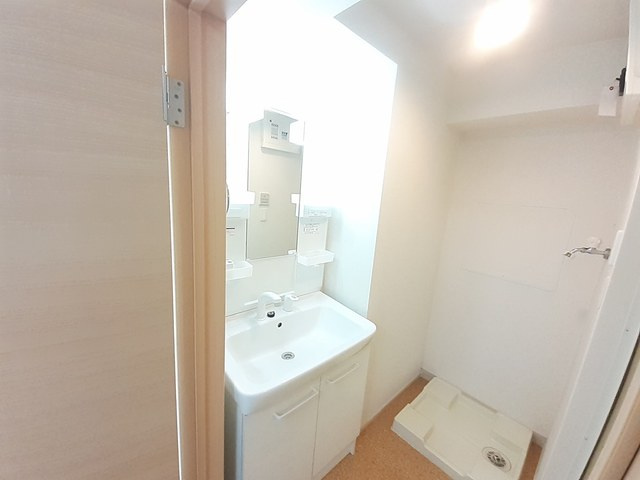 ルミエール　コートの独立洗面台|洗面所