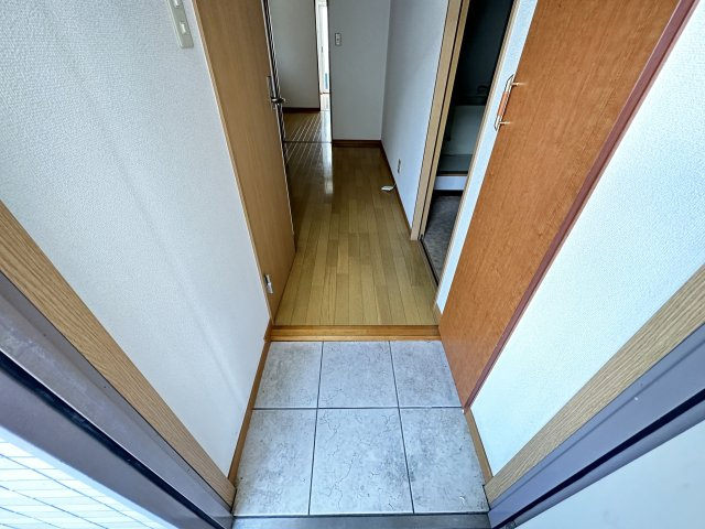 PERLA南川添Ⅱの玄関