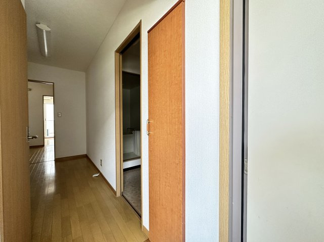 PERLA南川添Ⅱの玄関