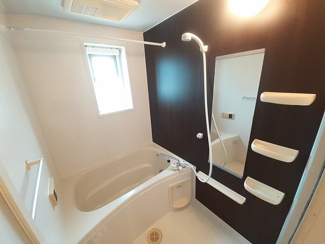 アンジュ・パルの浴室|バス