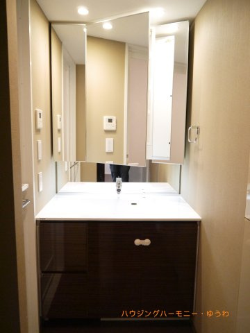 【独立洗面台】 | スカイティアラ ウエスト | イメージ画像となります。実際とは異なりますので、ご注意ください！