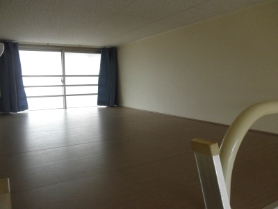 【寝室】 | レオパレスKOMATSU | 画像10