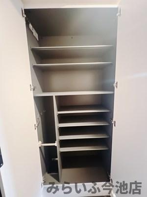 【収納】 | プレサンス桜通ベルノ | シューズボックス