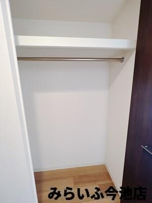 【収納】 | プレサンス桜通ベルノ | クローゼット