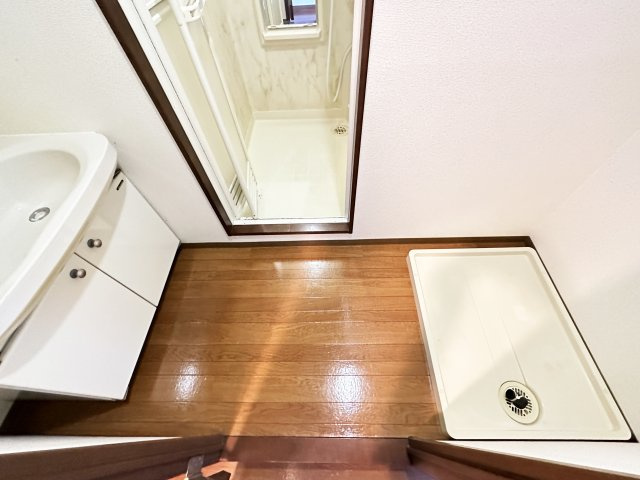 フィネス鳴子のロビー