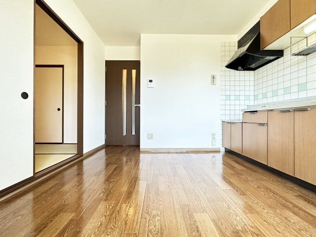 フィネス鳴子の居間・リビング