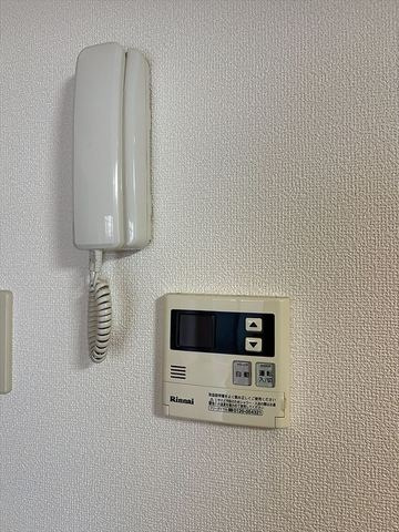 カサパルクのセキュリティ|【駅近く】インターホン付き♪さらに給湯システムがあり便利♪