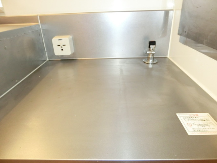 トレジャーズのキッチン|IH対応コンセント付き