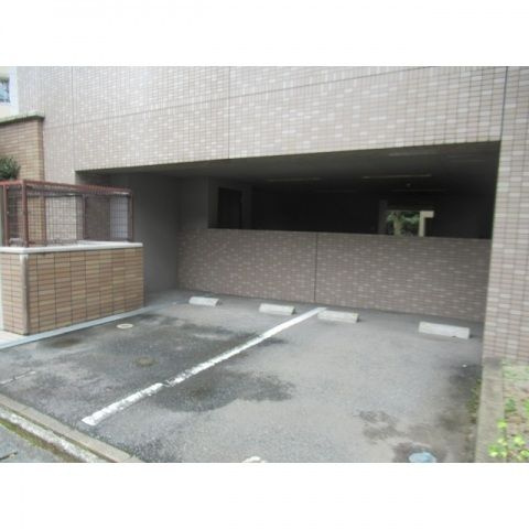 ＳＩＲＩＵＳの駐車場