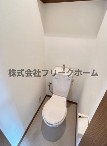 武蔵野市境南町１丁目のアパートのトイレ