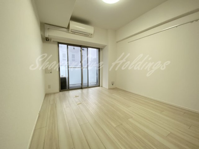 【居間・リビング】 | ガーラ横濱関内グランドステージ | 白基調のお部屋♪