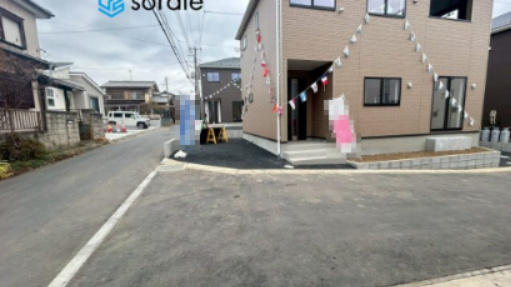 飯能市双柳第37全14棟　新築戸建　クレイドルガーデンの前面道路含む現地写真|2/17　撮影