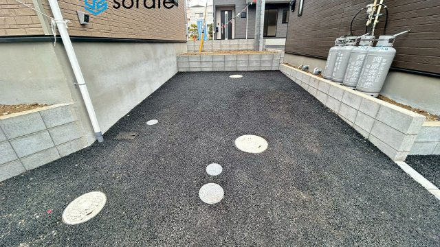 飯能市双柳第37全14棟　新築戸建　クレイドルガーデンの駐車場|2/17　撮影