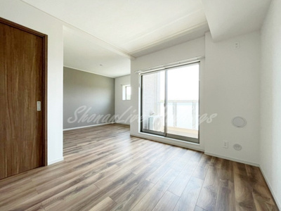 【居間・リビング】 | モンレーヴ湘南 | 使いやすいリビングになります♪