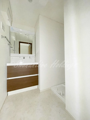 【洗面所】 | モンレーヴ湘南 | 掃除のしやすい洗髪洗面台です♪