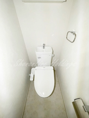 【トイレ】 | モンレーヴ湘南 | 清潔感のあるトイレです