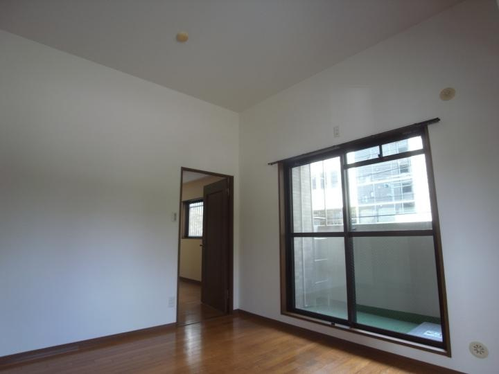 パルシオ三宮フラワーロードの居間・リビング