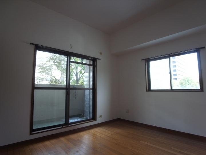 パルシオ三宮フラワーロードの居間・リビング