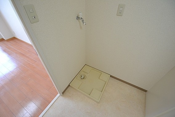 ディーシモンズ神戸の洗面所