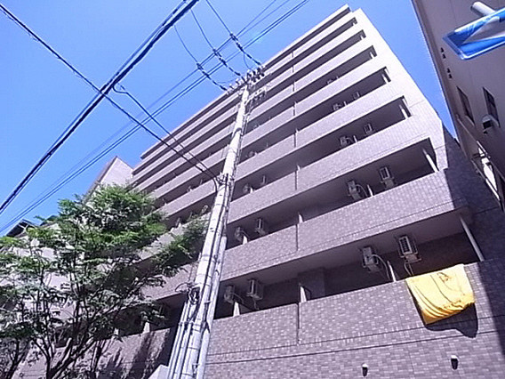 リーガル新神戸の外観