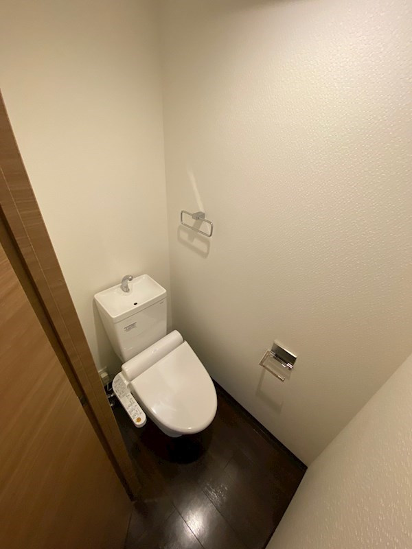 フォアクレ―ジュ御影のトイレ