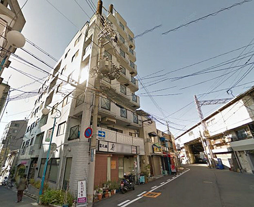 サンビルダー王子公園の外観