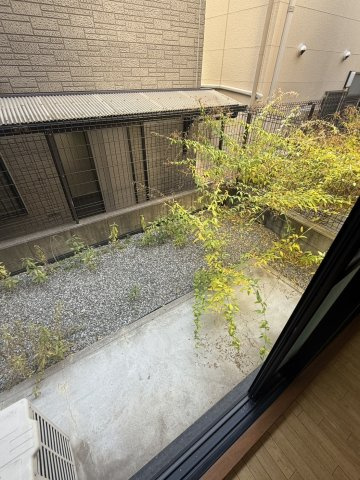 メゾンパル六甲の庭