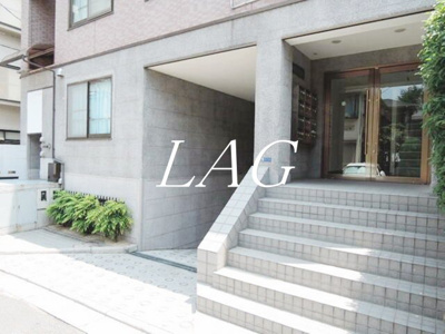 【エントランス】 | シャルレ早稲田 | エントランスです。