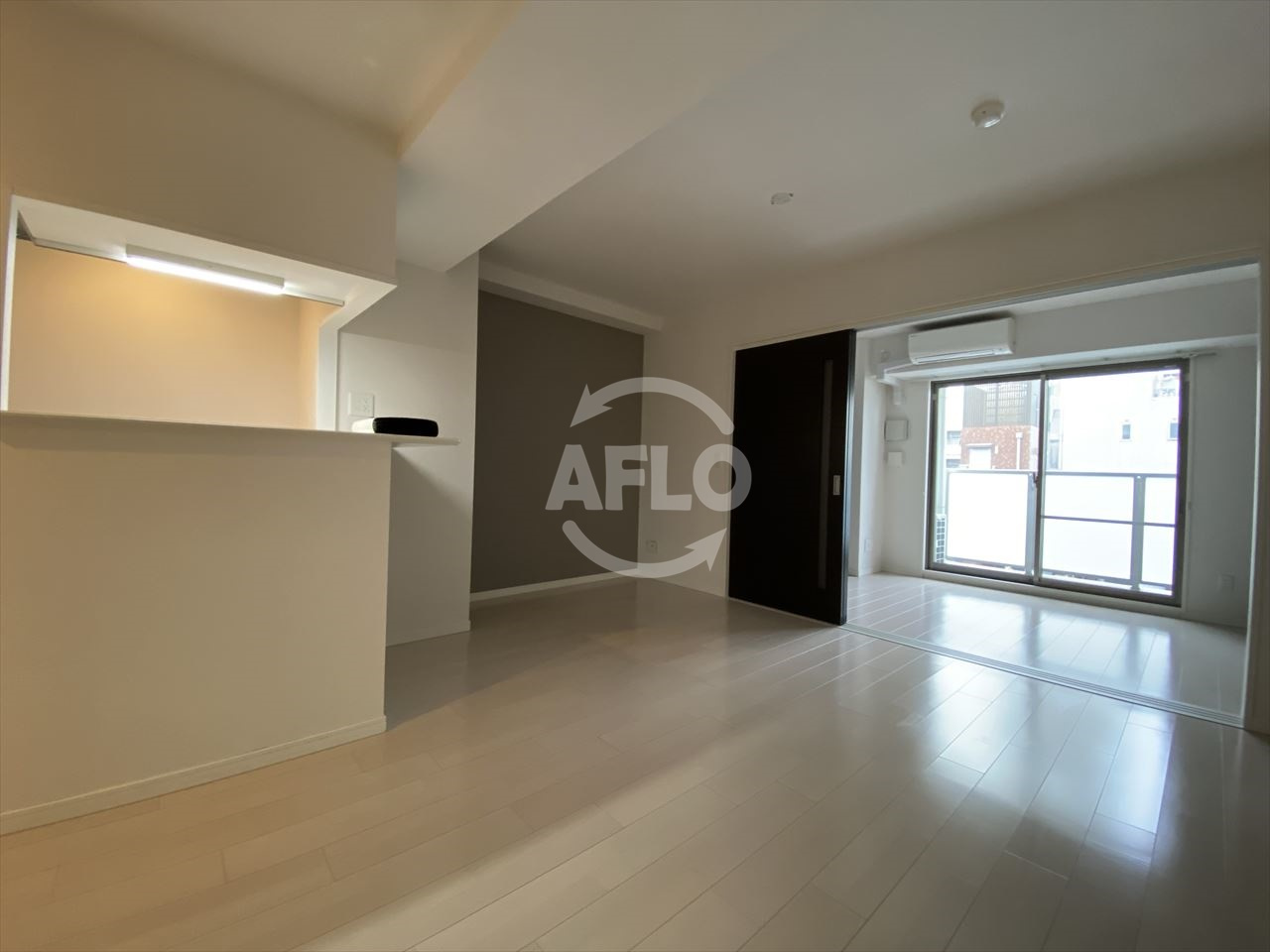 Calmtree上町台（カームツリー上町台）五条小学校区の居間・リビング|Calmtree上町台　リビング