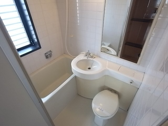 プリマベーラ神戸の浴室