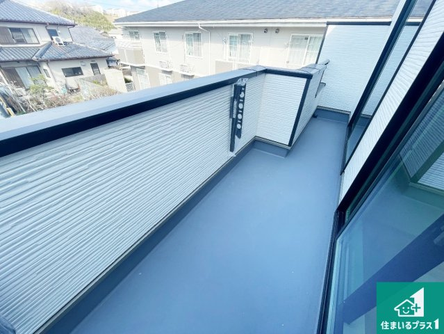 神戸市北区道場町道場　新築一戸建てのバルコニー|ワイドバルコニーは洗濯物を干すスペースが広いのでご家族が多くても安心！