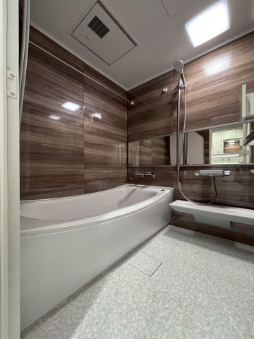 サンピア中島公園西棟の浴室