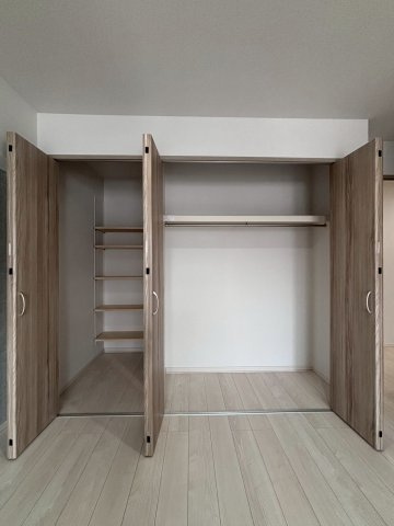 サンピア中島公園西棟の収納