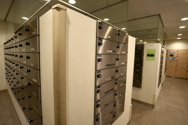 ローレルコート新宿タワーのロビー