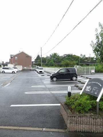 【駐車場】 | エヴァーグリーン吉富Ｂ