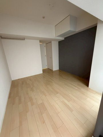 ザ・パーククロス阿波座の洋室